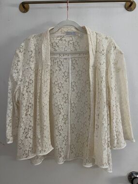 New York & Company Cream Lace Floral Cover-Up